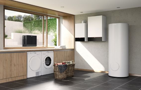 Pompa ciepła z kotłem gazowym, hybrydowy system grzewczy z montażem